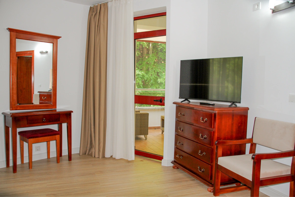 Nemira | Camera apartament-lux